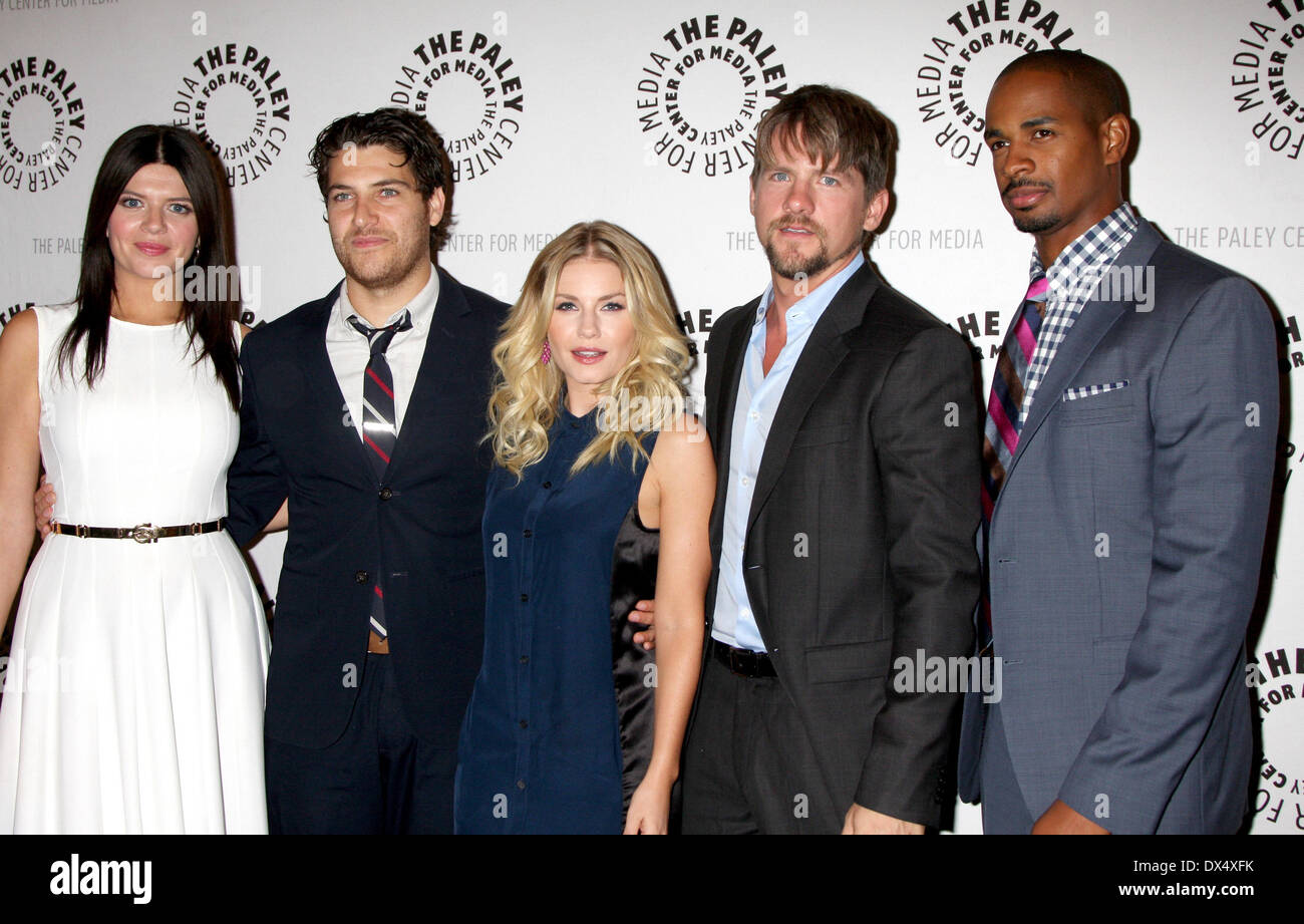 Casey Wilson, Adam Pally, Elisha Cuthbert, Zachary Knighton et Damon Wayans Jr. Le Paley Center for Media présente une soirée avec 'Happy Endings' et 'Don't Trust The B---- Dans l'appartement 23' à l'Paley Center for Media Beverly Hills, Californie - 16.10.12 Où : United States Quand : 16 Oct 2012 Banque D'Images