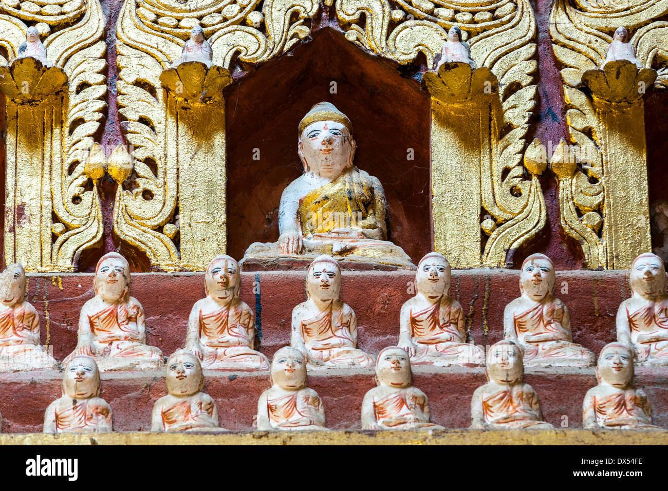 Petit Bouddha, chiffres ou Pagode Mohnyin Thanboddhay Paya, Thanbuddhei ou de Monywa, Rhône-Alpes, au Myanmar Banque D'Images