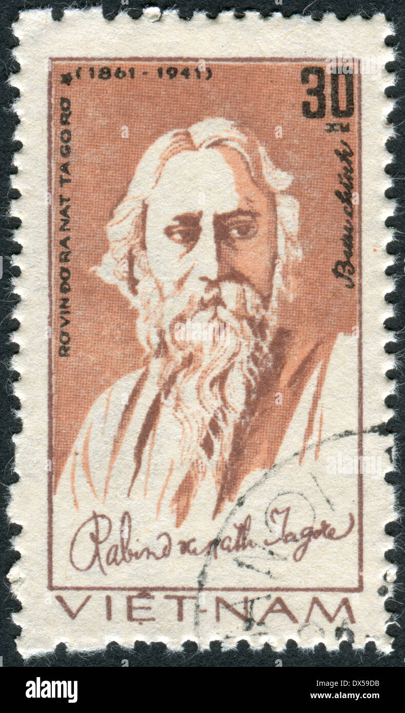 VIETNAM - VERS 1982 : timbre-poste imprimé au Vietnam montre Rabindranath Tagore, poète indien, vers 1982 Banque D'Images