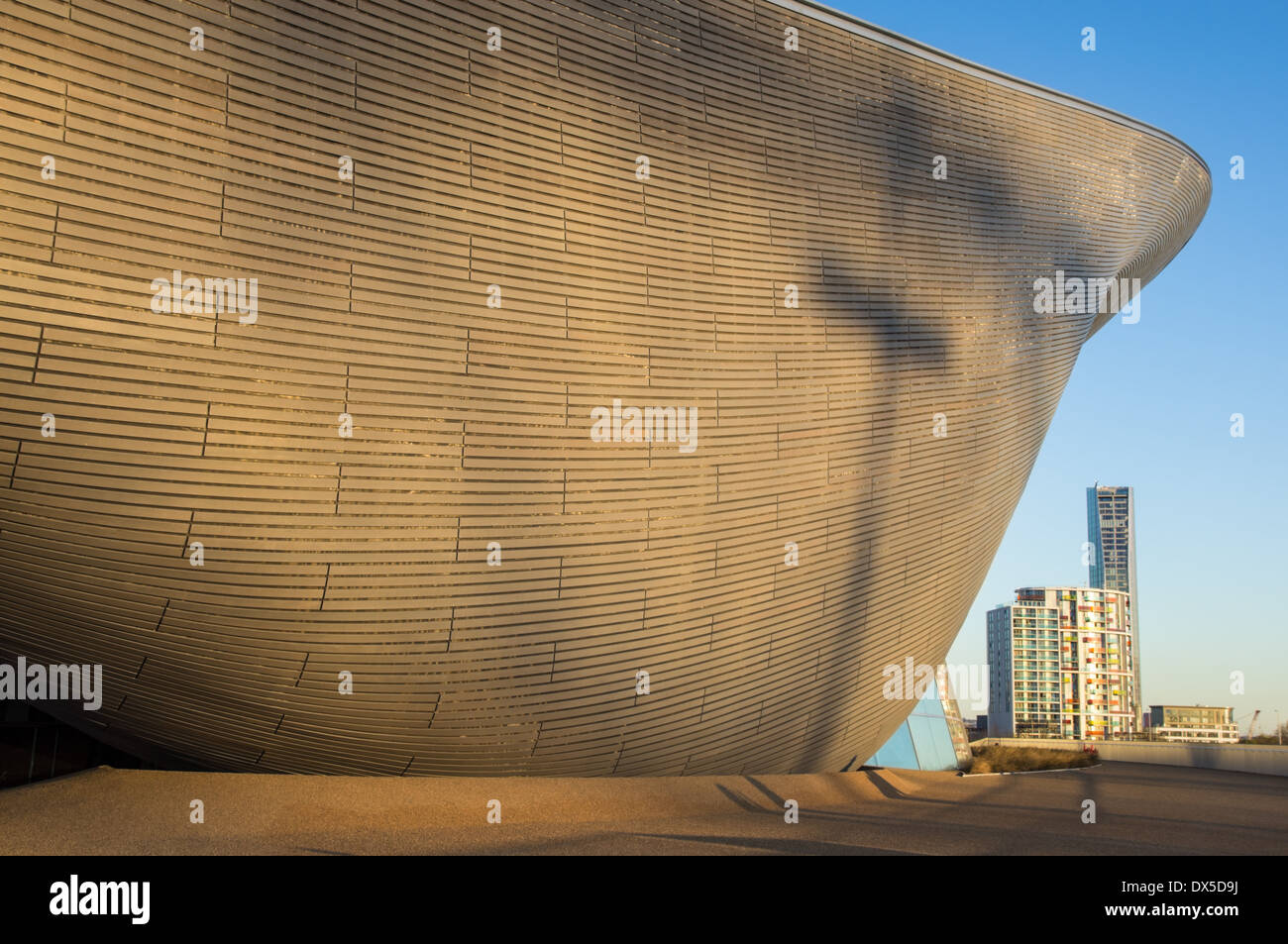 La structure de l'Aquatics Centre de Londres au Queen Elizabeth Olympic Park Londres Angleterre Royaume-Uni UK Banque D'Images
