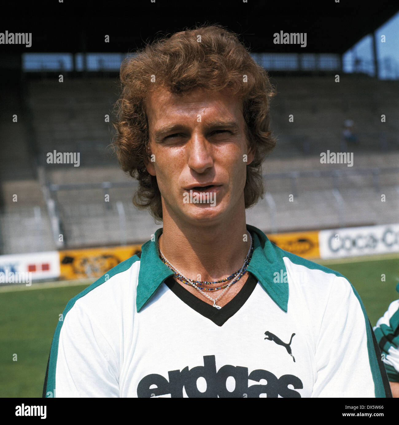 Football, Bundesliga, 1977/1978, l'équipe de Borussia Moenchengladbach, portrait Rainer Bonhof, présentation Banque D'Images