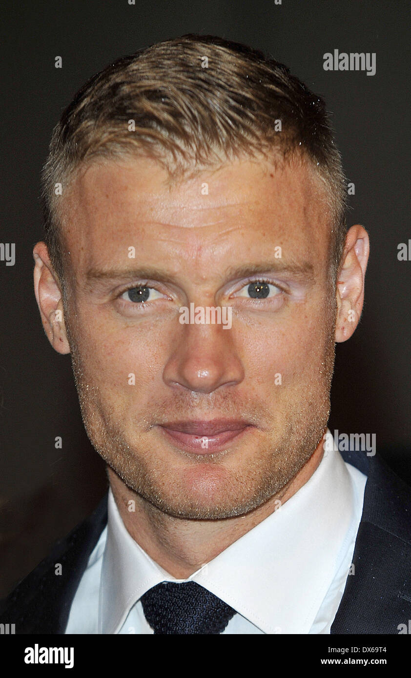 Freddie Flintoff le Daily Mirror la fierté de la Grande-Bretagne Awards 2012 tenue au Grosvenor House Hotel - Londres, Angleterre des arrivées - 29.10.12 Avec : Freddie Flintoff Où : London, Royaume-Uni Quand : 29 Oct 2012 Banque D'Images