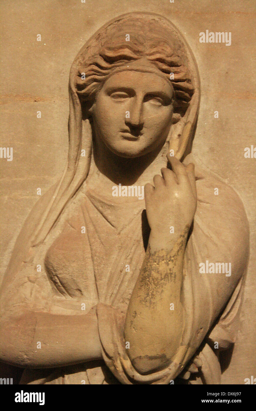 Woman portrait appartiennent à des sarcophages de pleurer les femmes à Istanbul, Turquie Banque D'Images