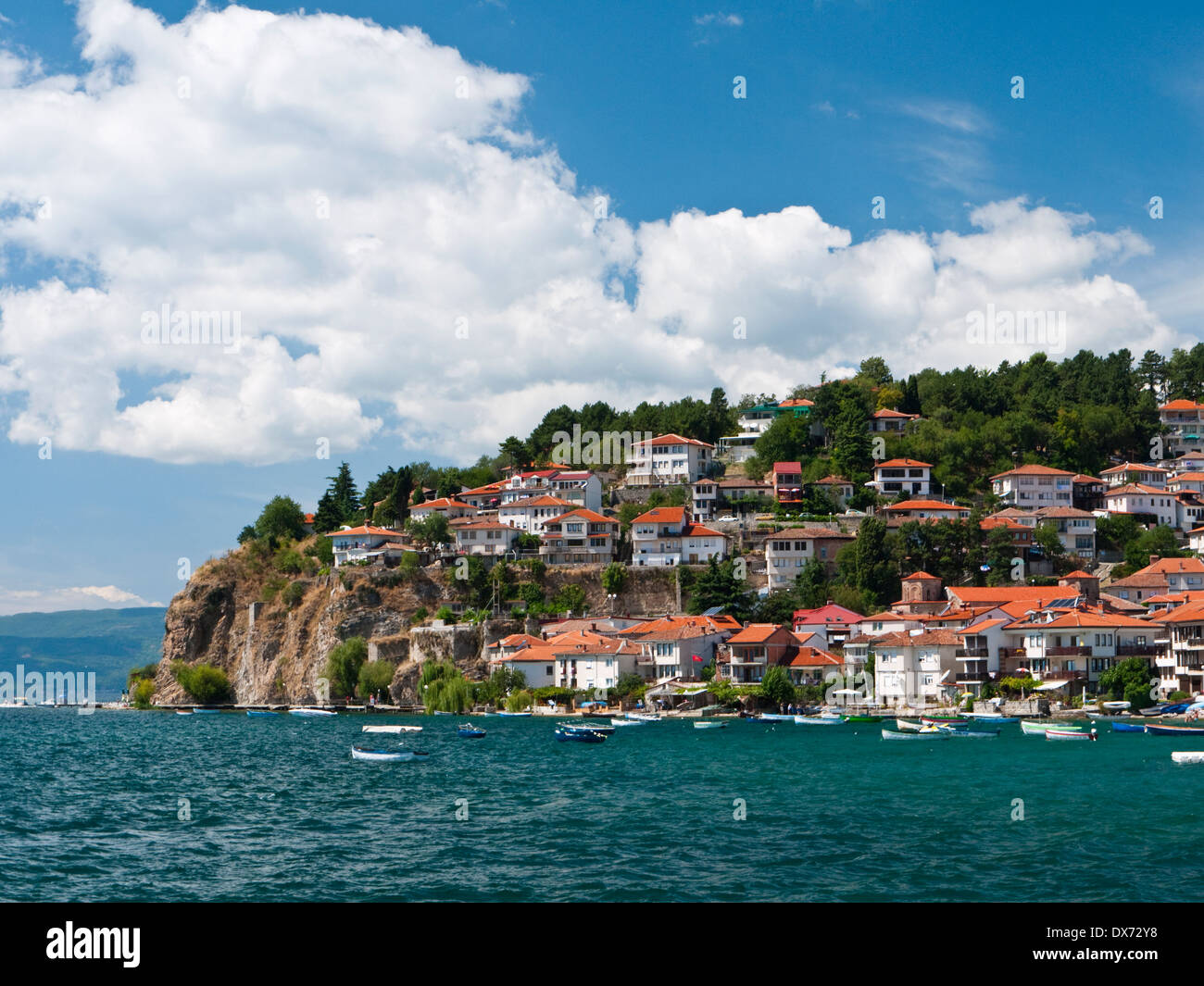 La ville protégée par l'UNESCO et le lac d'Ohrid, Macédoine Banque D'Images