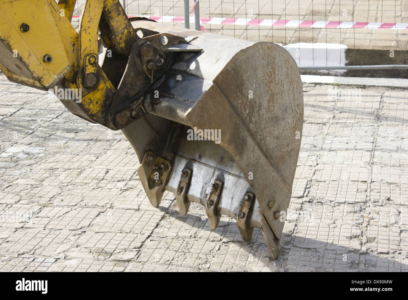 Machines de construction dans un site de construction ferroviaire. Banque D'Images