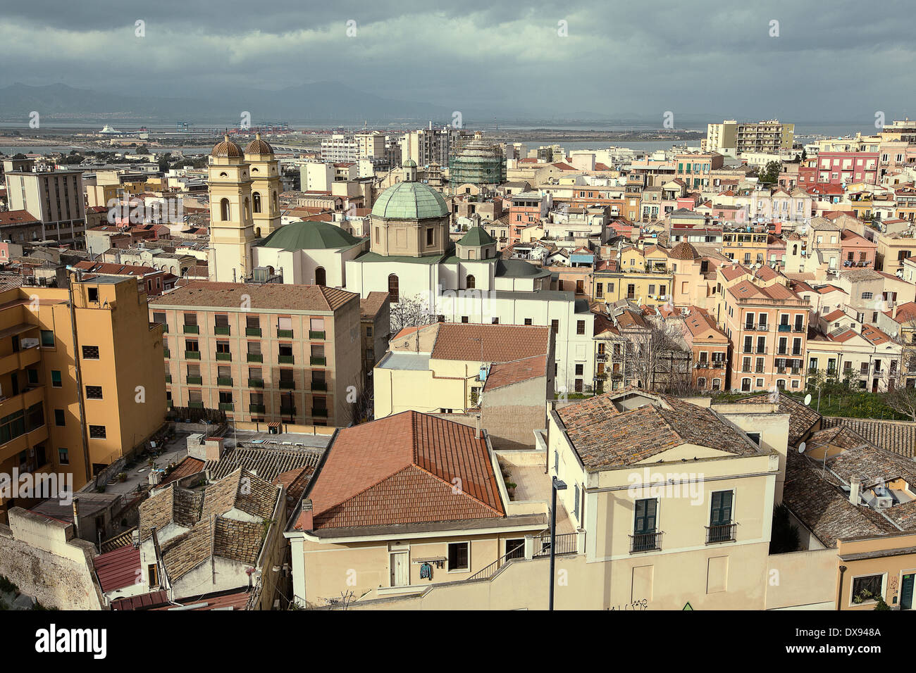Vue sur le centre-ville de Cagliari, Sardaigne, Italie, Europe Banque D'Images
