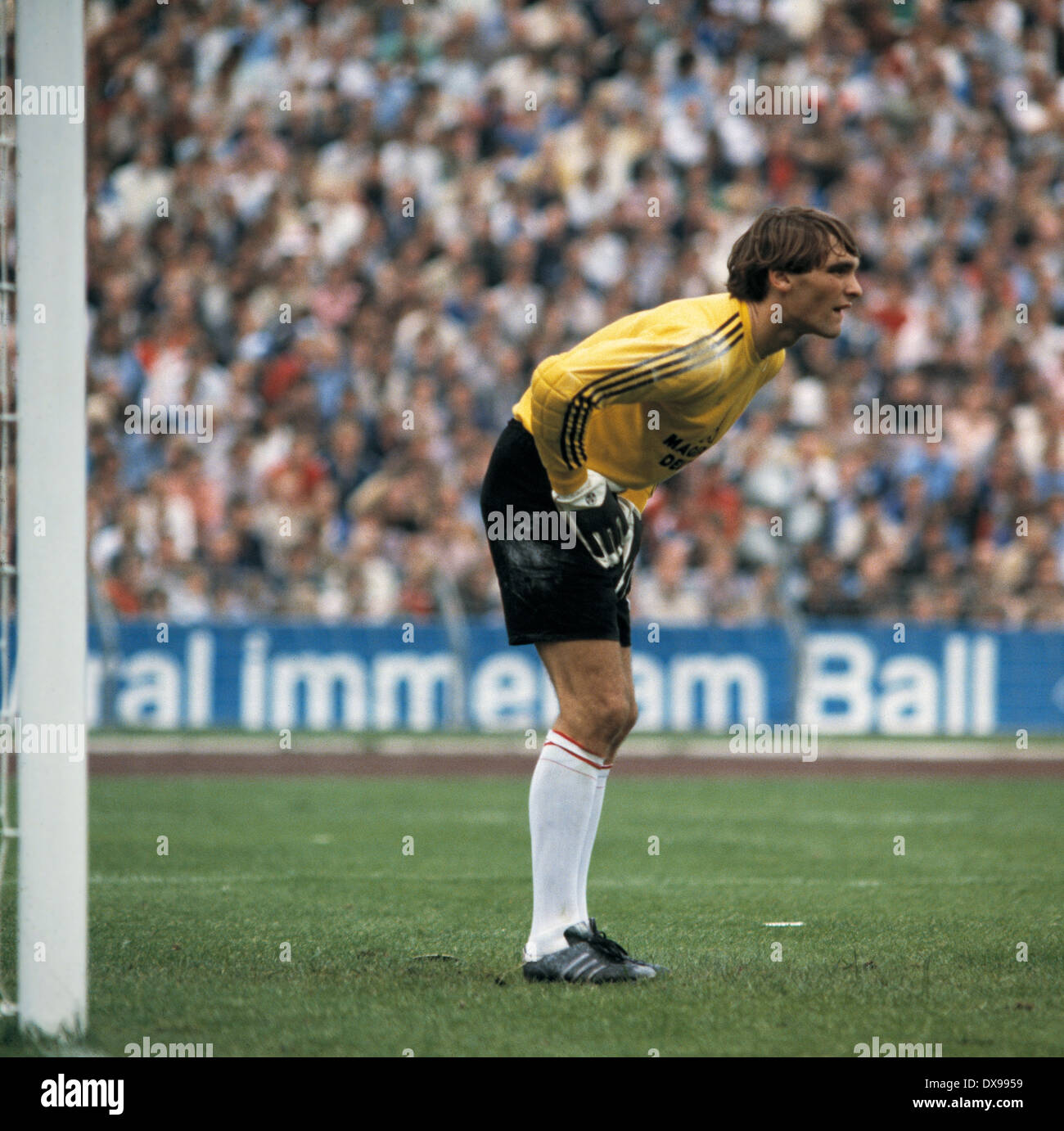 Football, Bundesliga, 1979-1980, l'Parkstadion, contre le FC Schalke 04 FC Bayern Munich 1:1, scène du match, keeper Walter Junghans (FCB) Banque D'Images