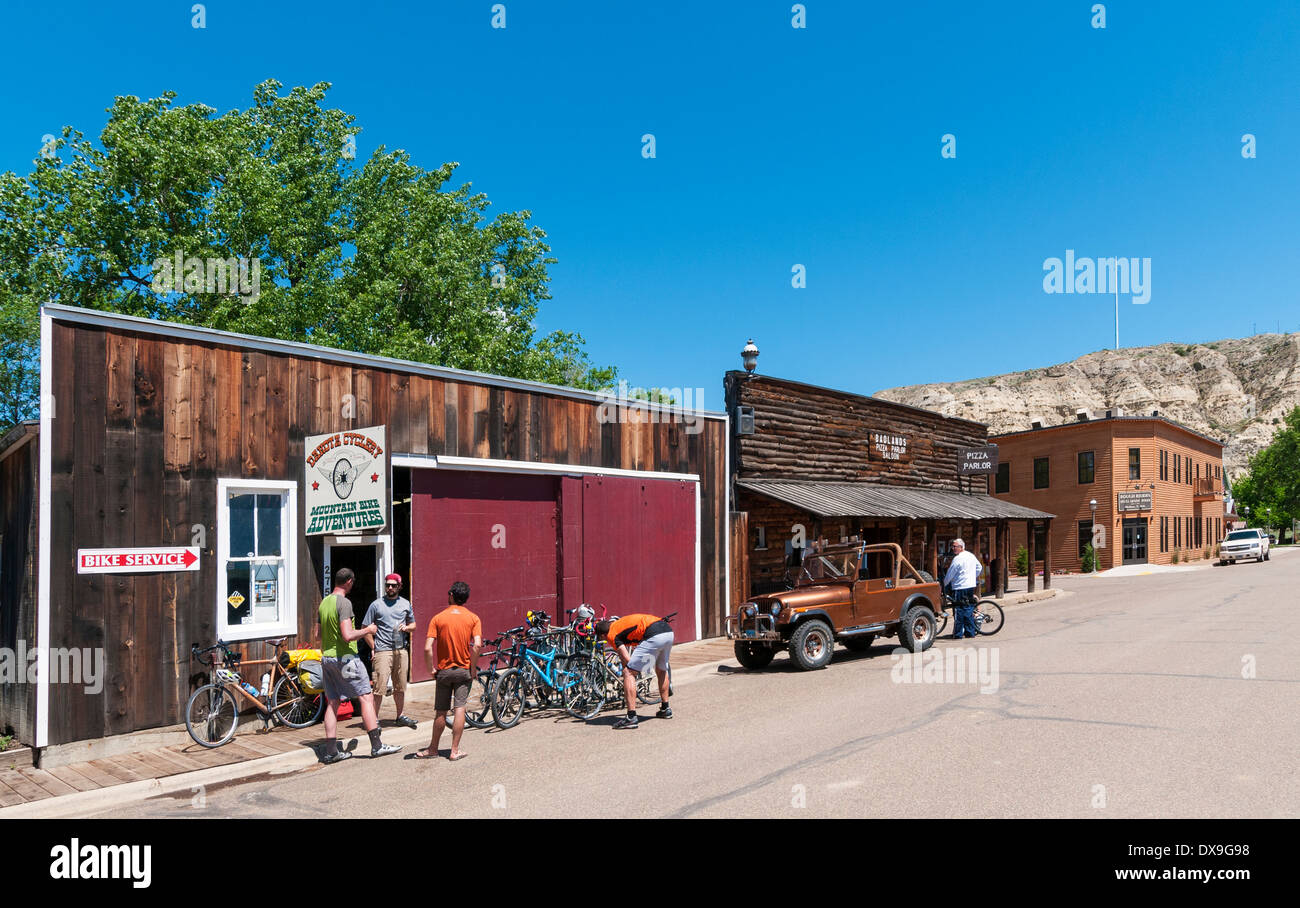 Dakota du Nord, Medora, centre-ville, Dakota Cyclery, location boutique propose des visites guidées en vtt Banque D'Images