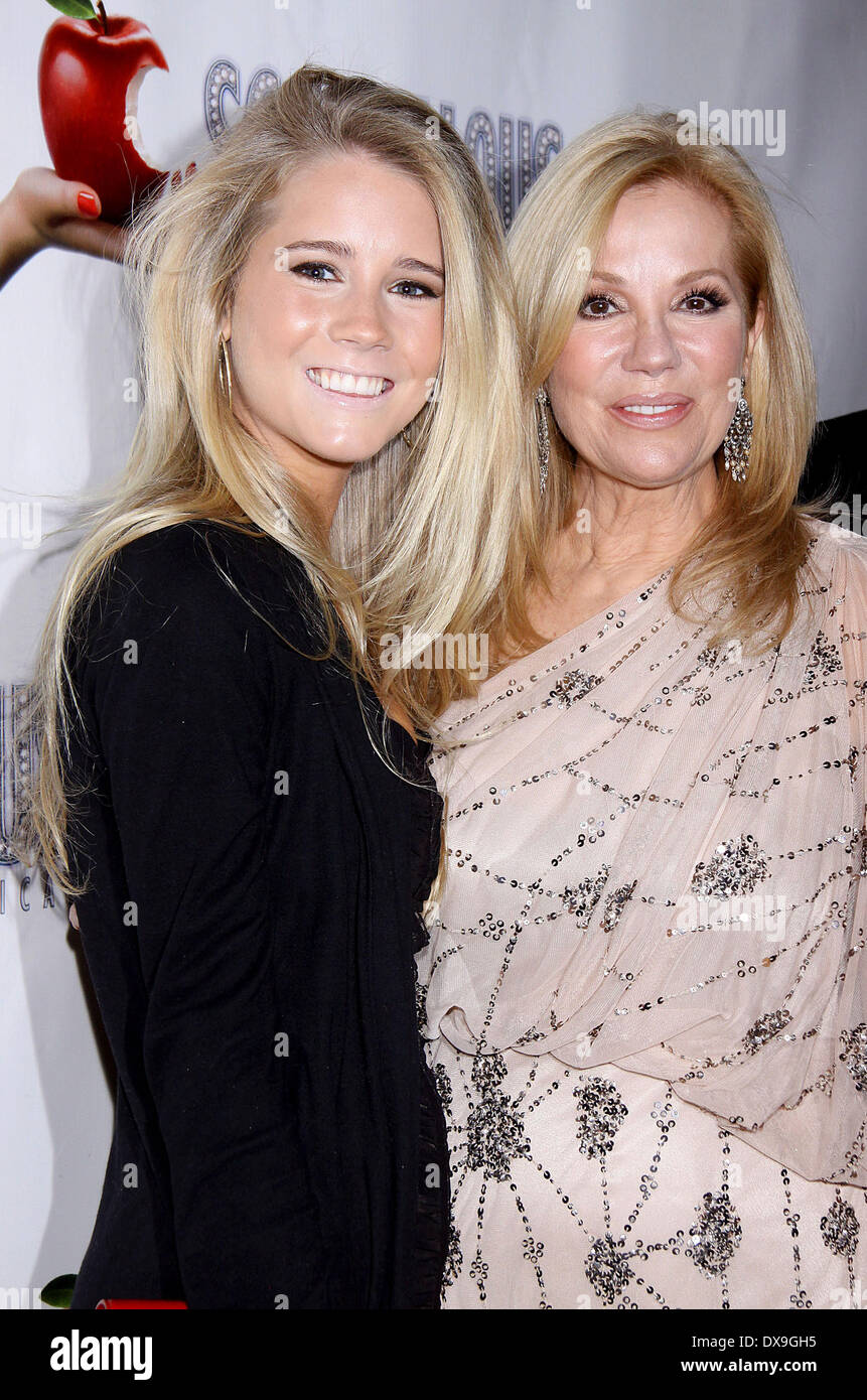 Cassidy Erin Gifford et Kathie Lee Gifford lors de la première de la comédie musicale 'Scandalous' au Neil Simon Theatre - Arrivées. Banque D'Images