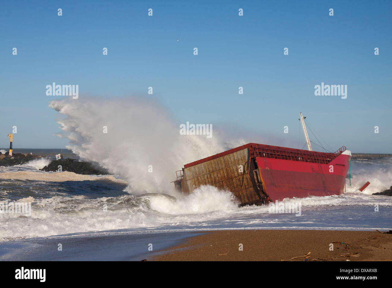 "Luno" naufrage, plage des Cavaliers, Anglet, France. Banque D'Images