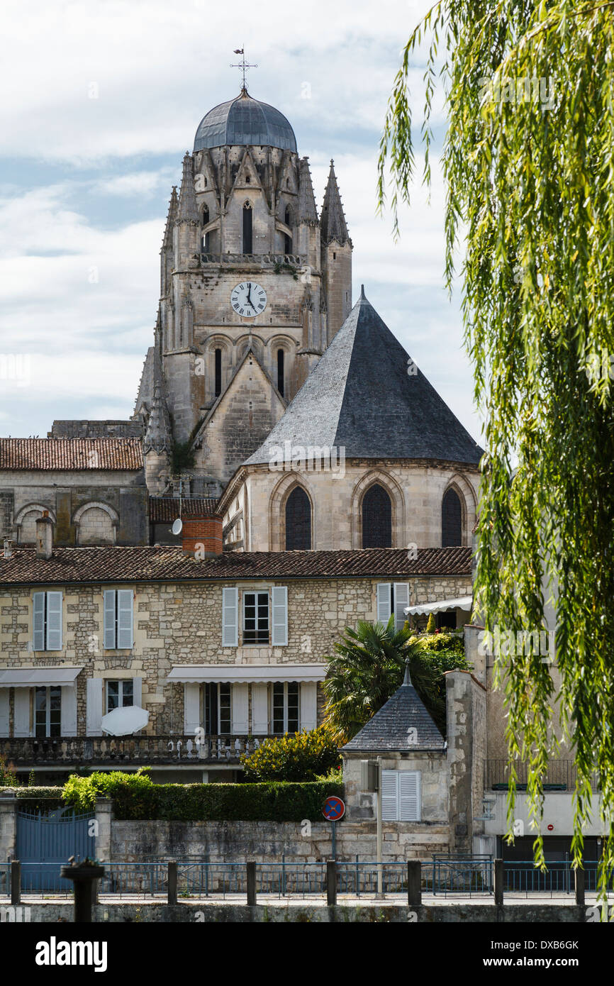 Saintes, Bourgogne, France Banque D'Images