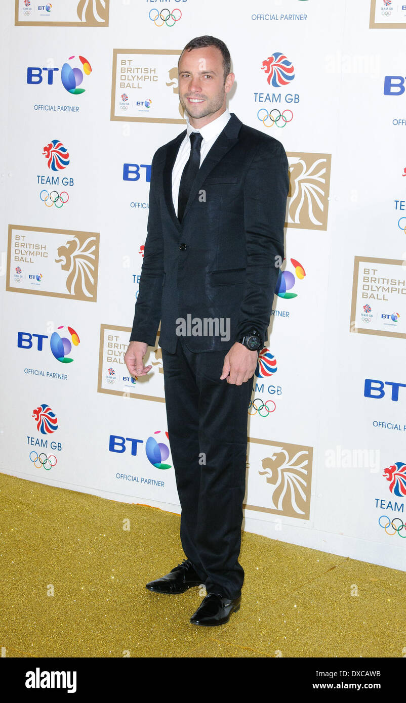 Oscar Pistorius BT British Olympic Ball tenue à l'hôtel Grosvenor House - Arrivées Londres, Angleterre - 30.11.12 comprend : Oscar Pist Banque D'Images