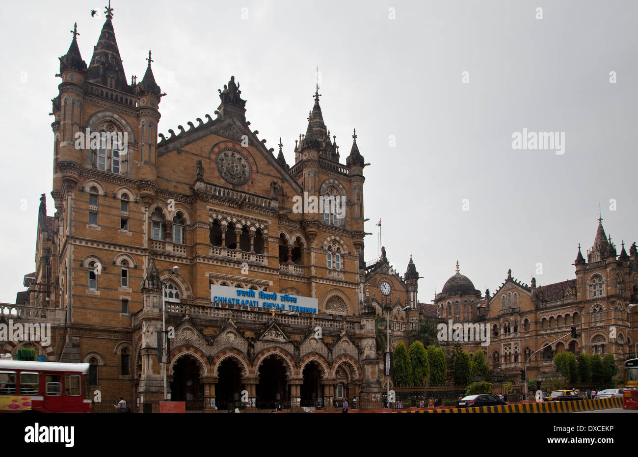 La gare Chhatrapati Shivaji Terminus, Victoria, Fort, Mumbai, Inde. Banque D'Images