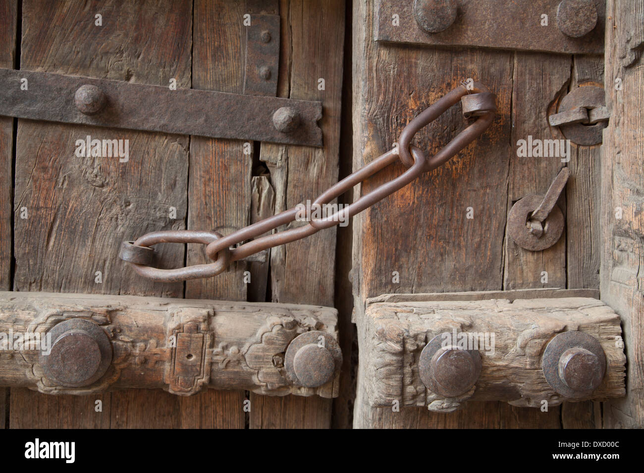 Ancienne porte sur le 12ème siècle la forteresse de Daulatabad, près de Aurangabad, Maharashtra, Inde. Banque D'Images