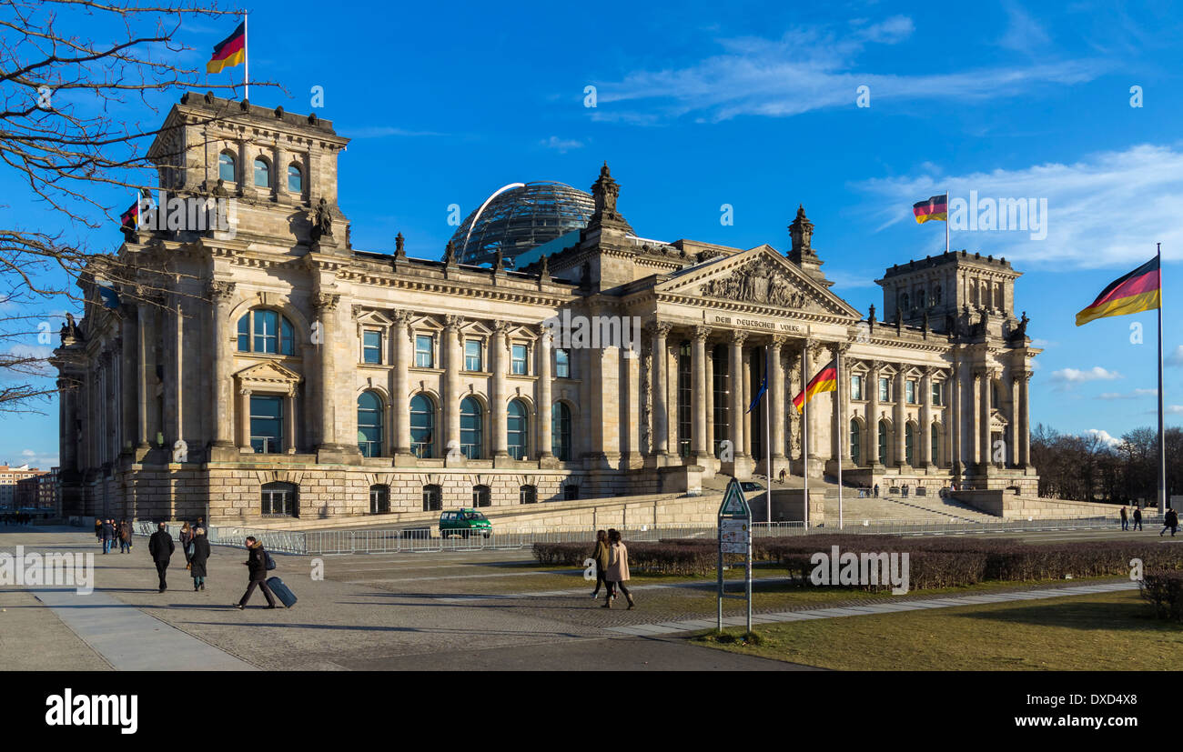 Bâtiment du Reichstag - le Parlement allemand à Berlin, Allemagne, Europe Banque D'Images