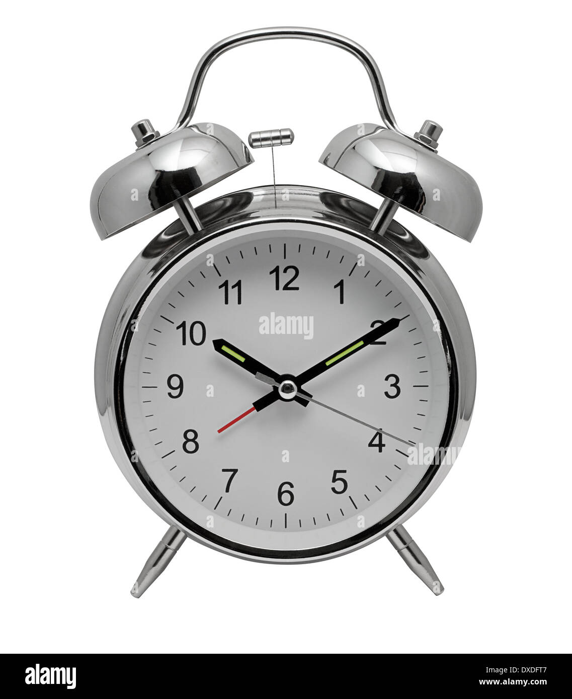 Chrome métal traditionnel Réveil avec des cloches et de la sonnerie sur le dessus pour vous éveiller de sommeil le matin Banque D'Images