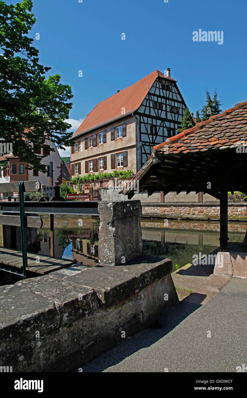 Restaurant Caveau du Chatelet, Wissembourg Banque D'Images