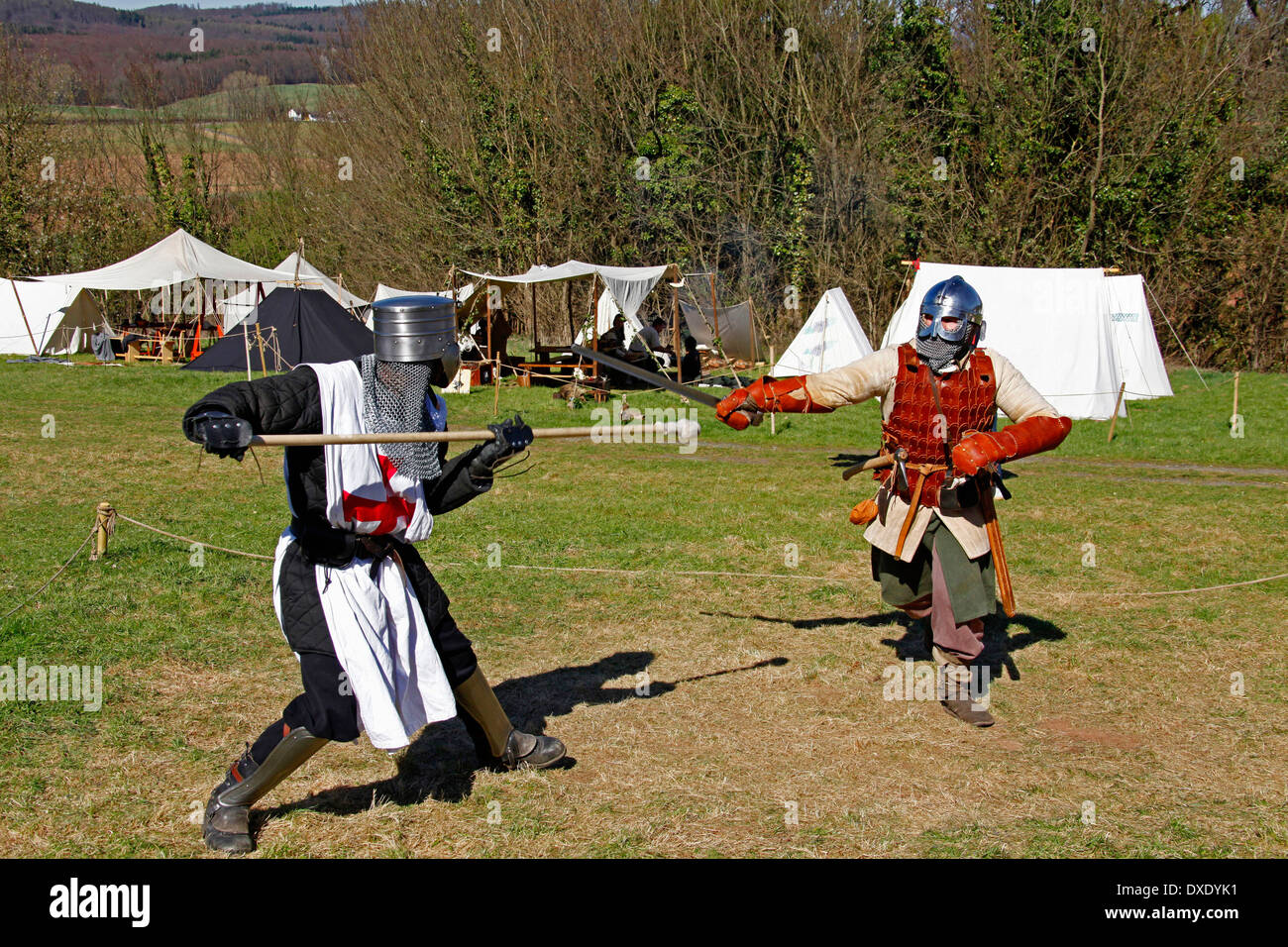 Showfighting, chevalier de l'événement tournoi, Moyen-Âge, le Marché de Pâques Ronneburg, Hesse, Allemagne Banque D'Images