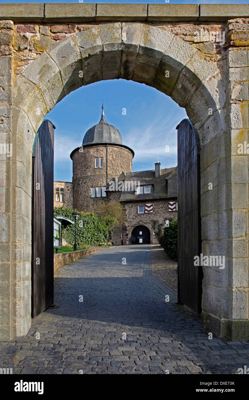 Le château de Sababurg Hofgeismar district de Hesse Kassel Allemagne / La 'Sleeping Beauty' château de Frères Grimm fame Reinhardswald Banque D'Images