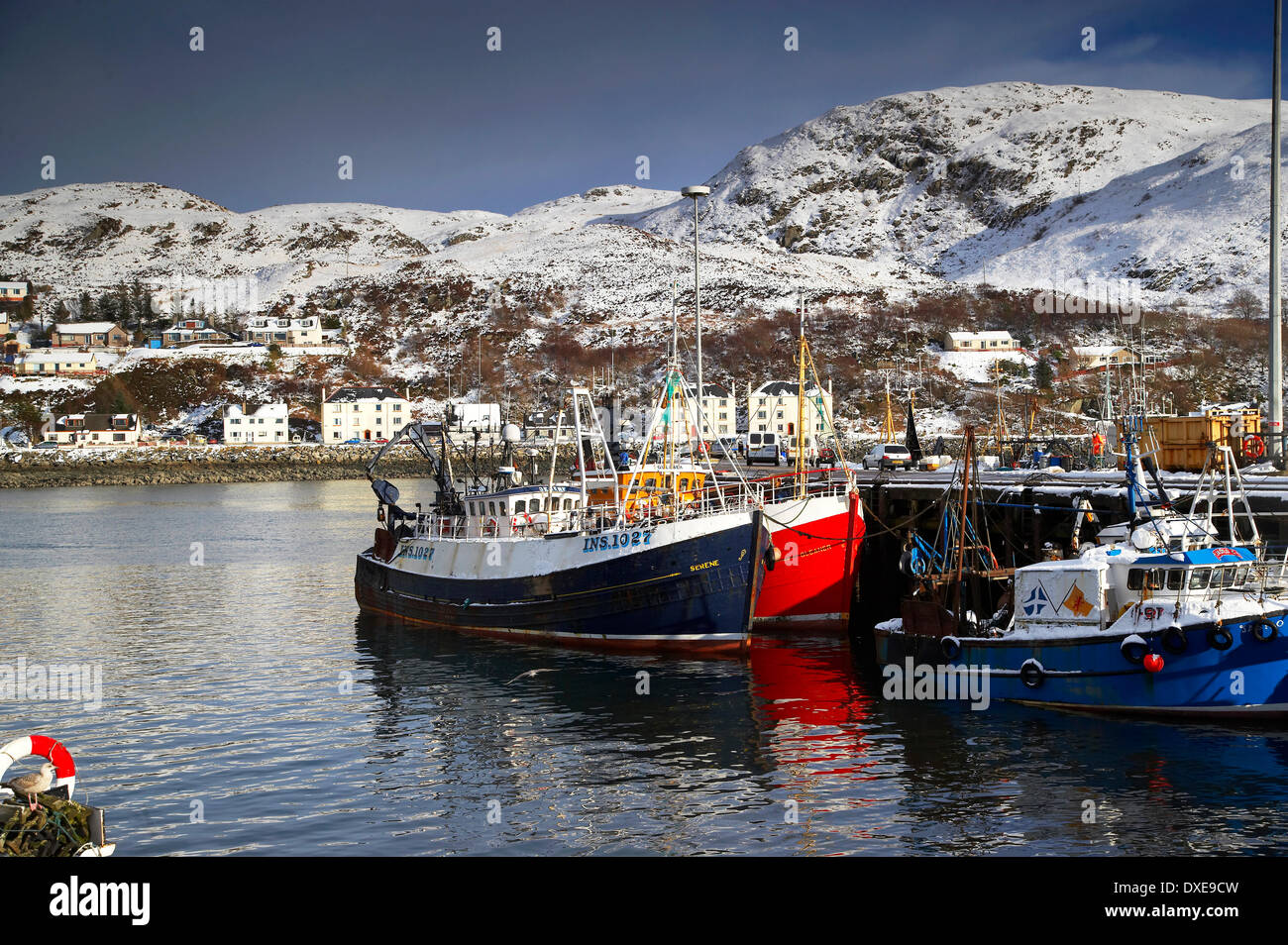 Vue d'hiver à Mallaig port et la ville,West Highlands, Ecosse. Banque D'Images