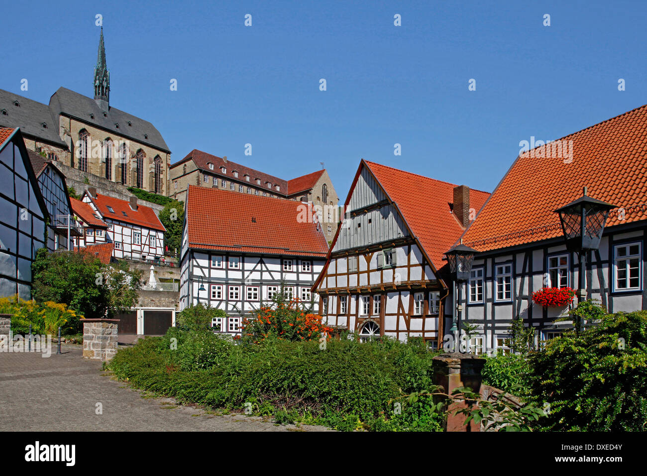 Warburg vieille ville historique de l'église protestante de l'école Marianum vinea maisons à colombages Warburg district Hoxter Banque D'Images