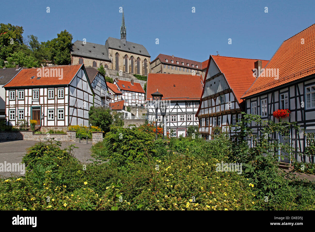 Warburg vieille ville historique de l'église protestante de l'école Marianum vinea maisons à colombages Warburg district Hoxter Banque D'Images