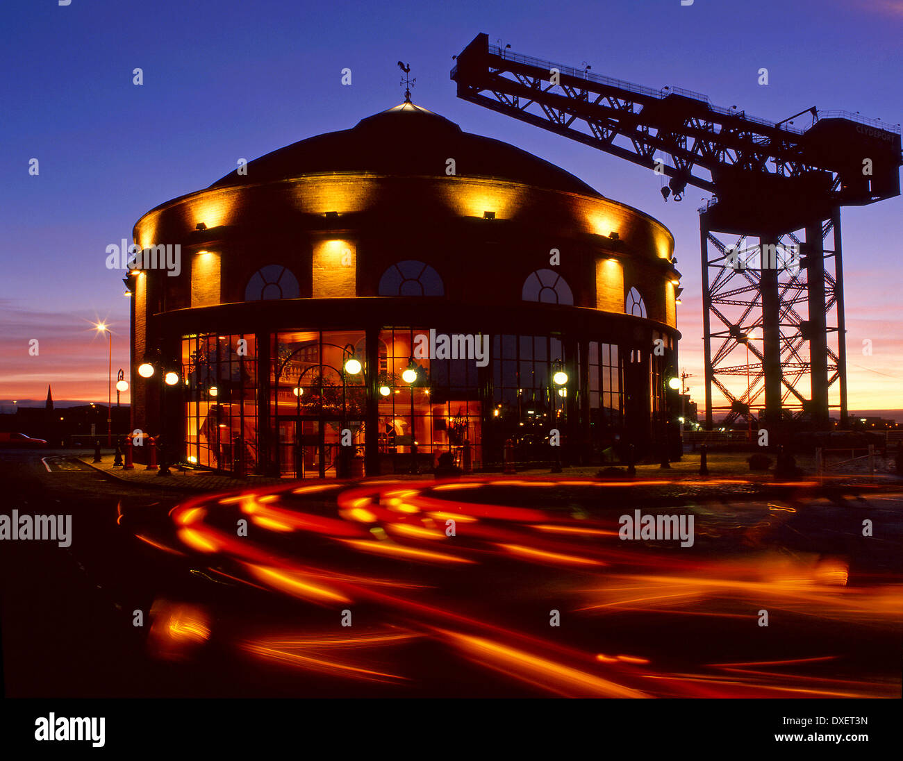 La Rotonde et Big Bertha Crane, ville de Glasgow. Banque D'Images
