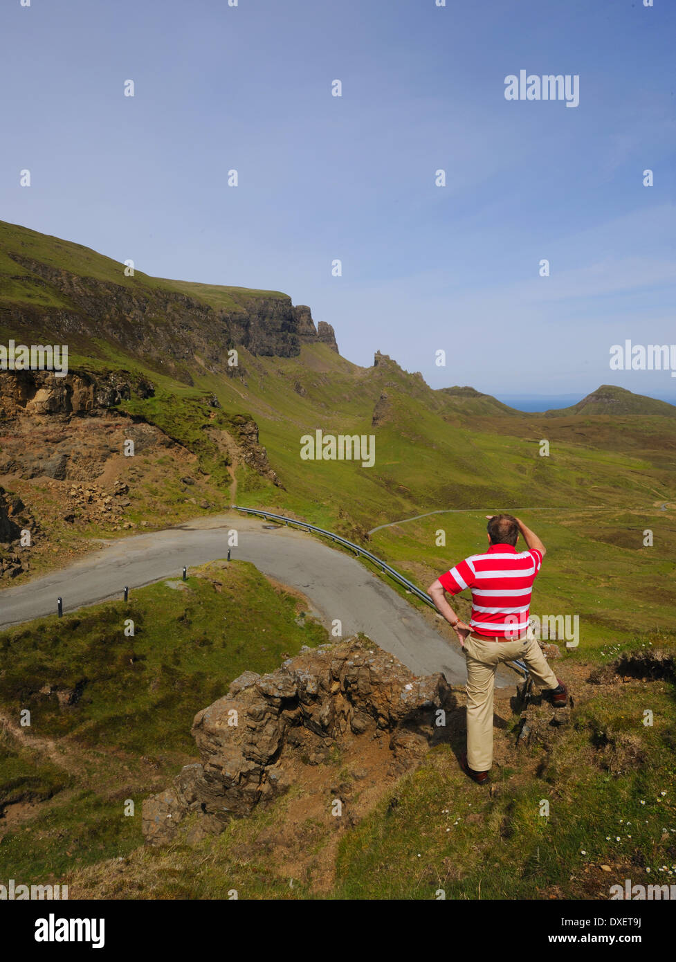 'Admire le spectaculaire vue à partir de la vers le Quiraing Storr Rock, île de Skye Banque D'Images