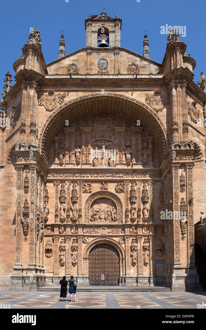 Église du 16ème siècle de Iglesia-Convento de San Esteban dans la ville de Salamanque en Espagne Banque D'Images