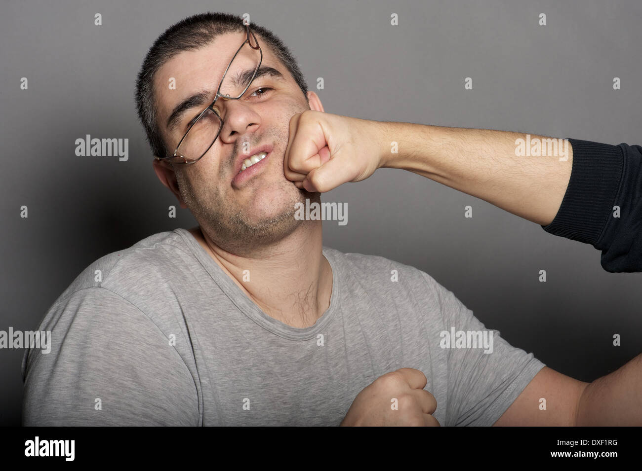 Punch au visage Banque D'Images