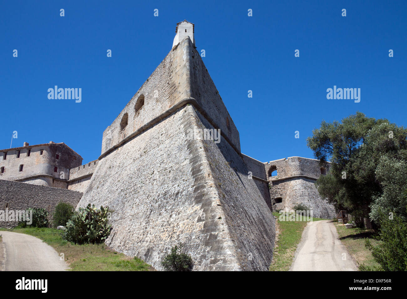 L'ancien château médiéval à Antibes sur la côte d'Azur dans le sud de la France. Banque D'Images