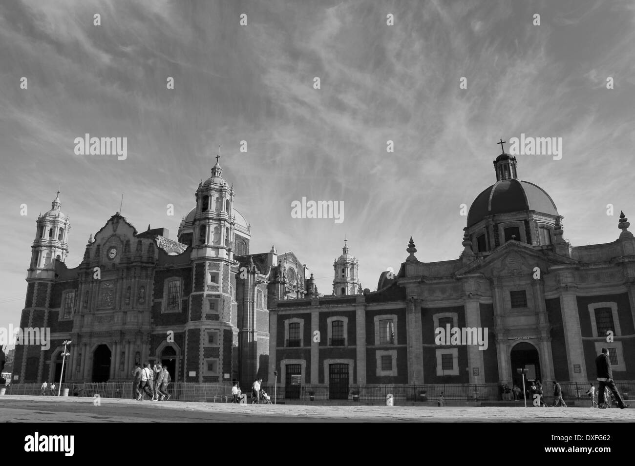 Photo en noir et blanc de la vieille basilique de Guadalupe, Mexico, Mexique Banque D'Images