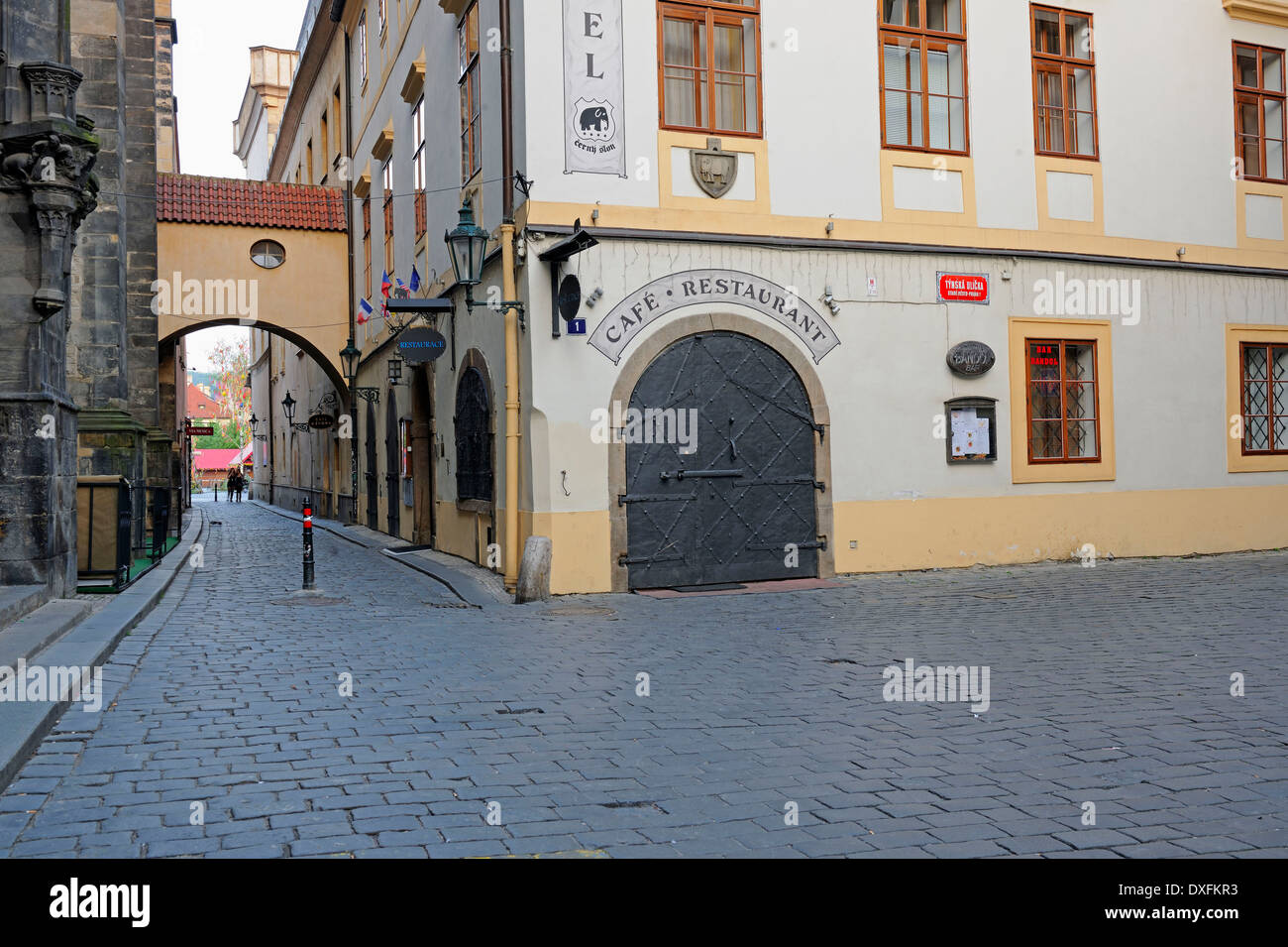 Hotel Cerny Slon, éléphant noir, Place de la vieille ville, quartier historique, Prague, la Bohême, République Tchèque Banque D'Images