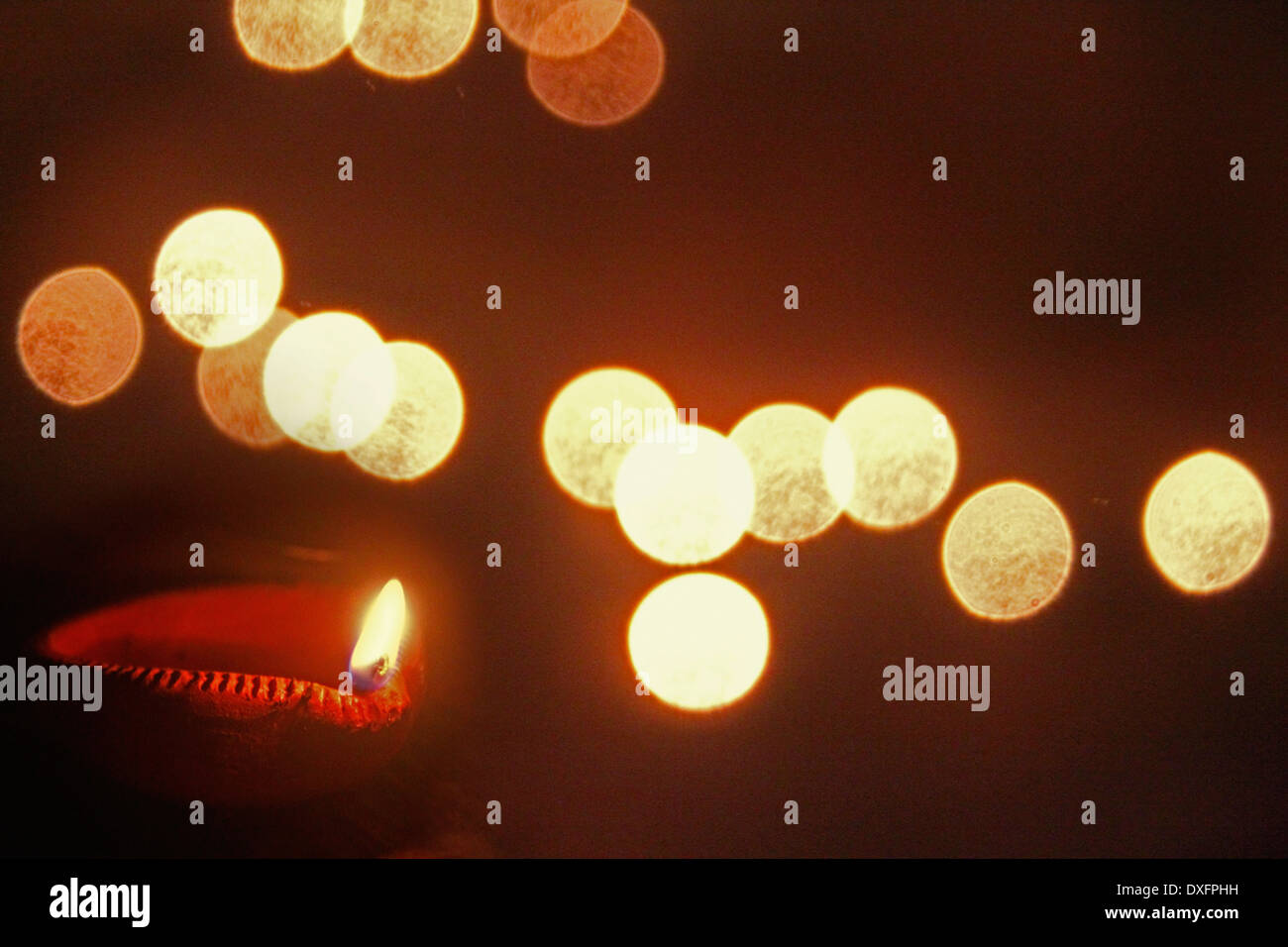 Lampe à huile, Diya pendant Diwali Festival, Inde Banque D'Images