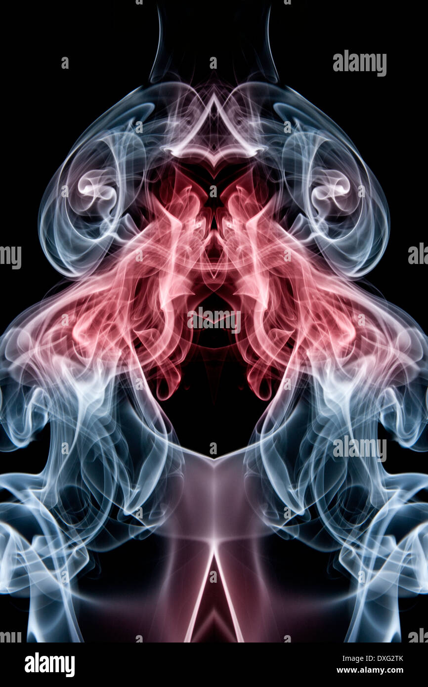 Abstract design fait en photographiant la fumée secondaire Banque D'Images