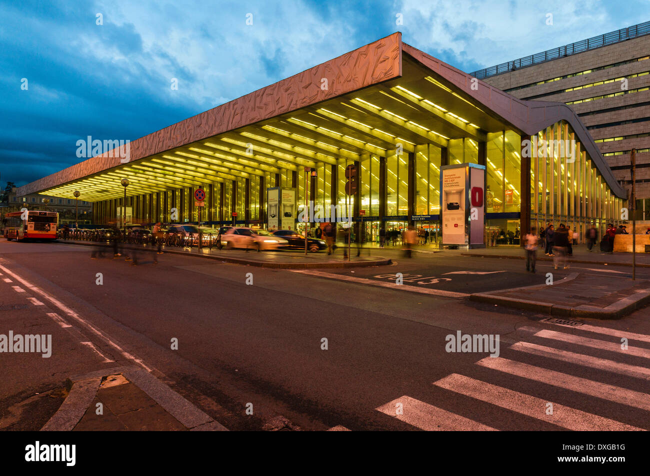 La gare Termini de Rome, gare centrale, conçue par Angiolo Mazzoni, Leo Calini, Massimo Castellazzi, Vasco Fadigati Banque D'Images