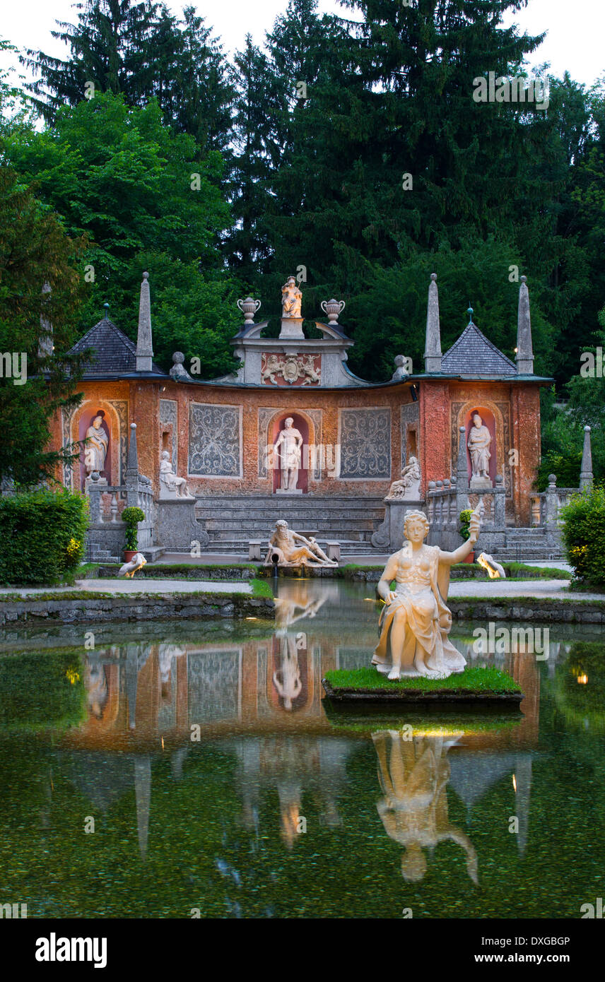 Fontaines, Théâtre Romain, le château de Hellbrunn, Salzbourg, Autriche Banque D'Images