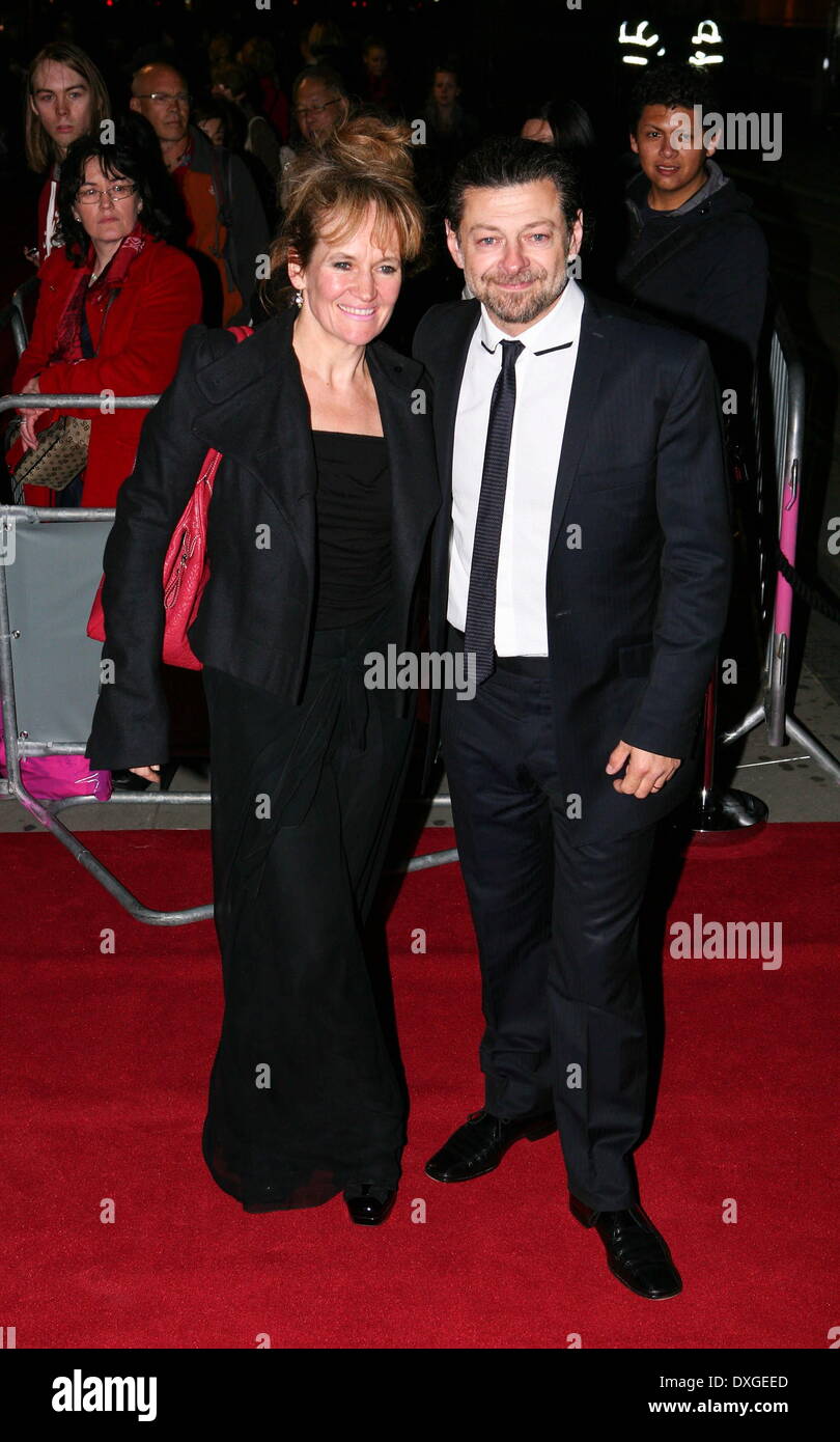 Lorraine Ashbourne ; Andy Serkis le V&A's Hollywood exposition de costumes de l'événement dîner- arrivants Londres, Angleterre - Machi 16.10.12 Banque D'Images