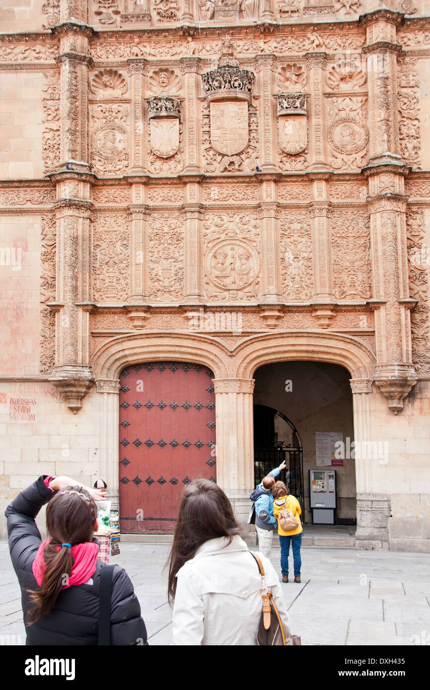 Façade de l'université de Salamanque Banque D'Images