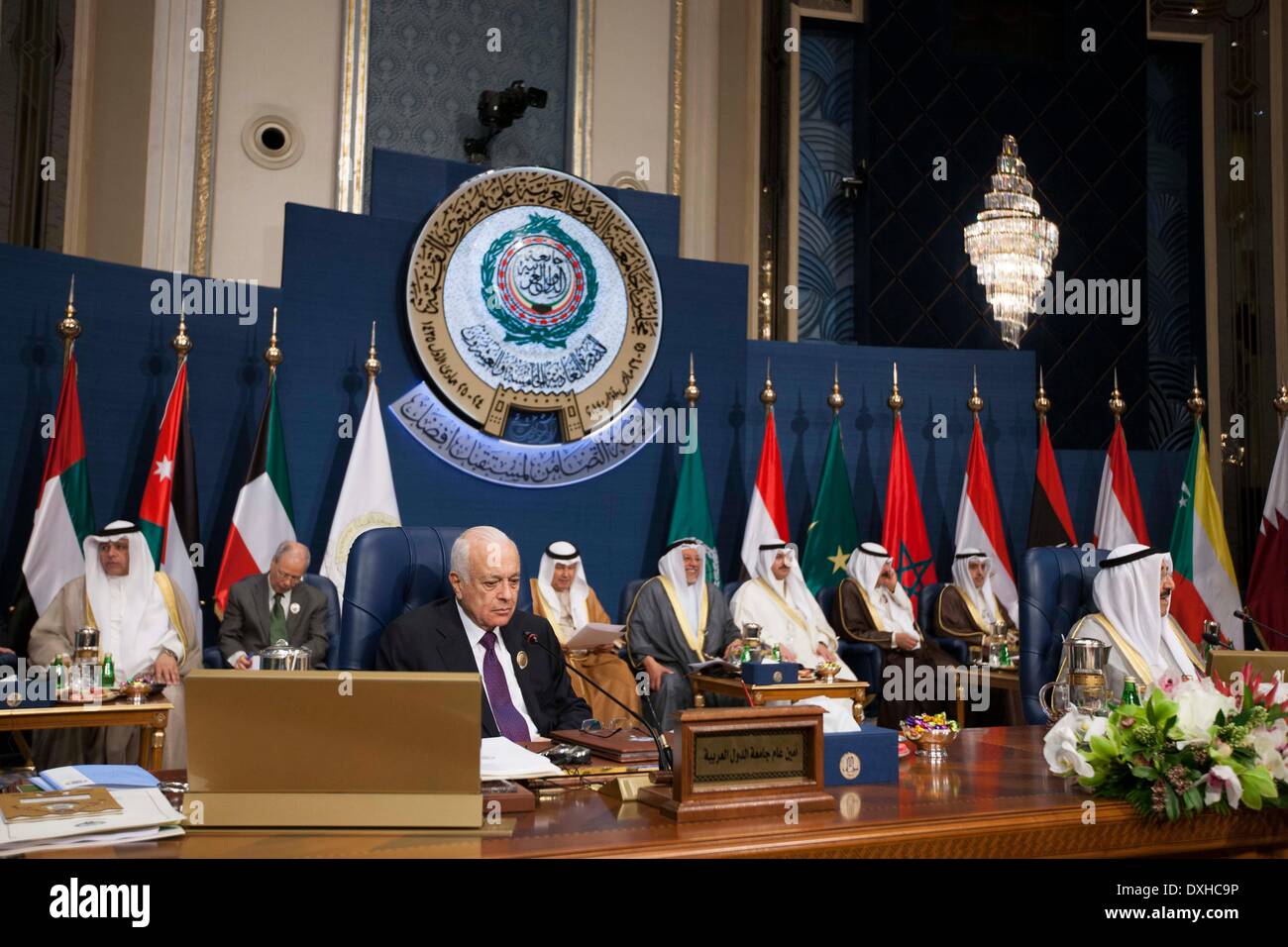 La ville de Koweït, Koweït. Mar 26, 2014. Le Secrétaire général de la Ligue arabe Nabil al-Arabi assiste à la cérémonie de clôture du 25e Sommet de la Ligue arabe dans la ville de Koweït, Koweït, le 26 mars 2014. Les dirigeants des États arabes a conclu les deux jours du sommet de la Ligue arabe avec l'annonce de Déclaration de Koweït le mercredi à Bayan Palace au Koweït. Credit : Cui Xinyu/Xinhua/Alamy Live News Banque D'Images