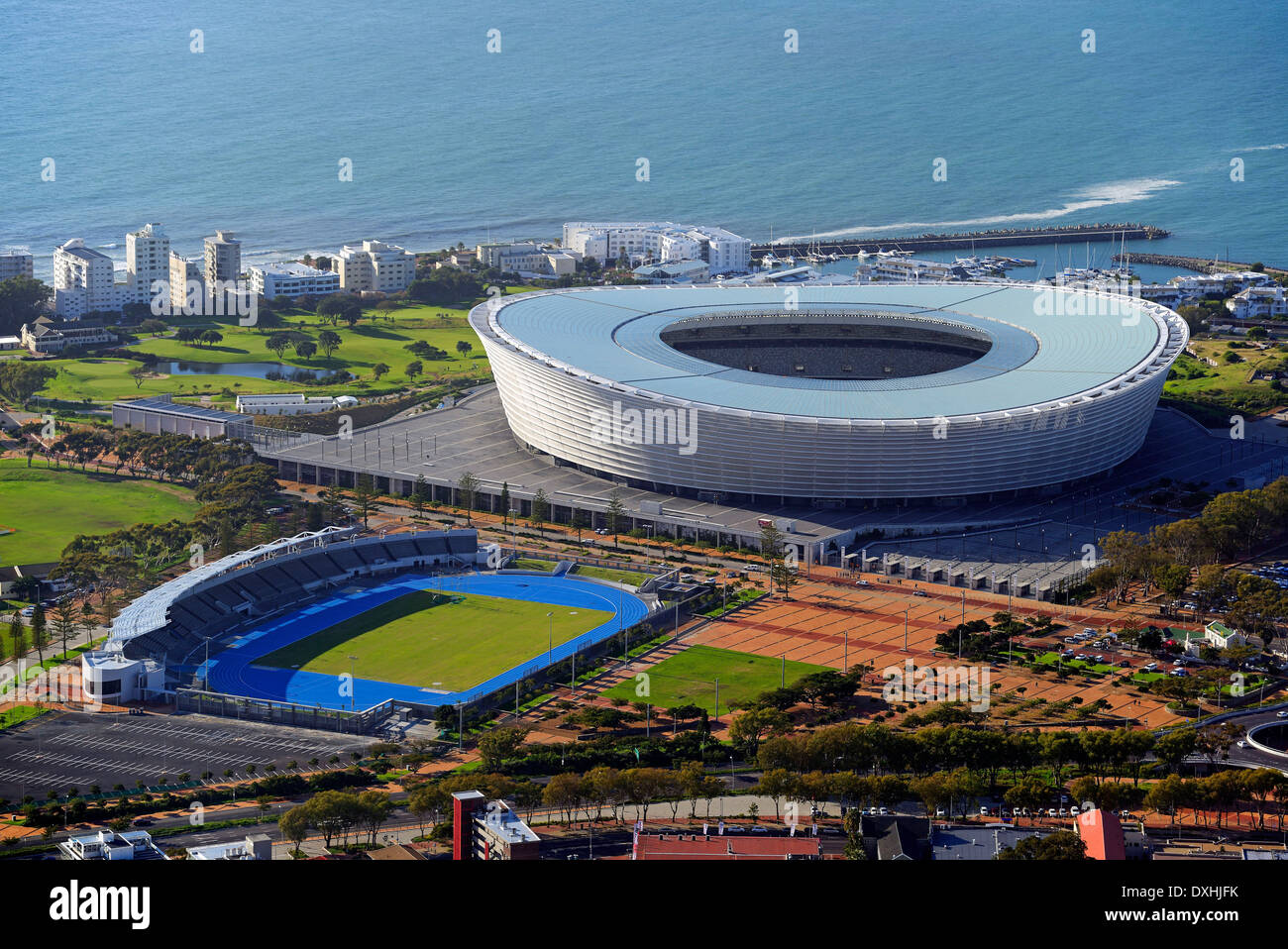 Cape Town Stadium, vue de Signal Hill, Cape Town, Western Cape, Afrique du Sud, l'Afrique Banque D'Images