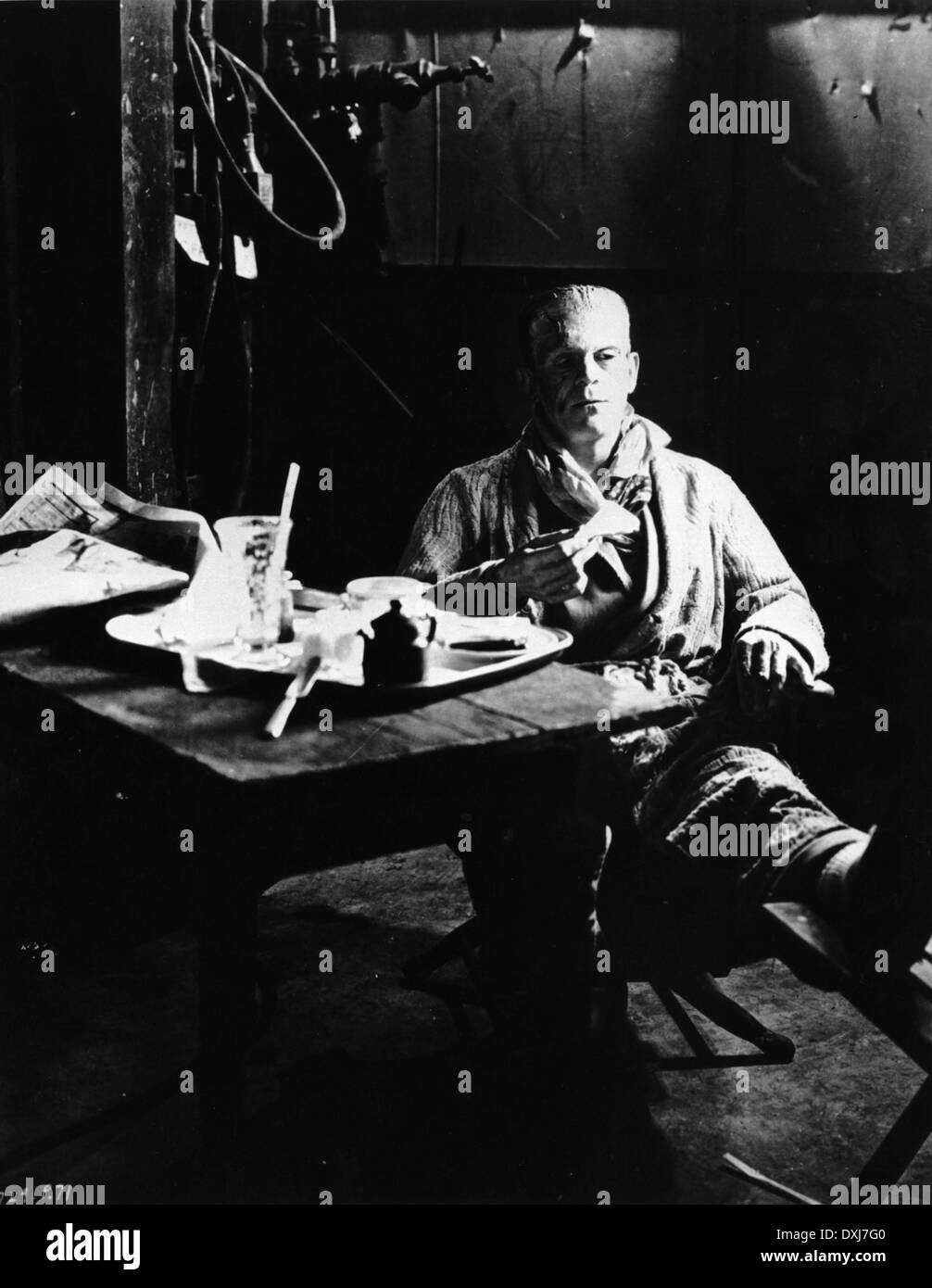 Boris karloff bride frankenstein 1935 Banque de photographies et d ...