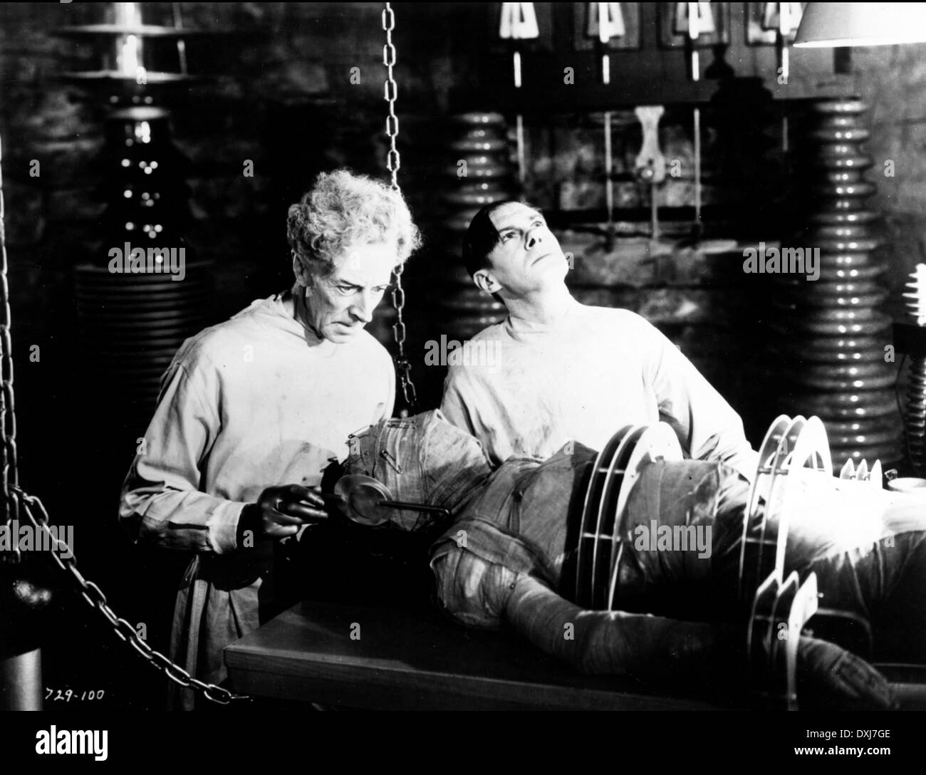 Bride of frankenstein movie Banque de photographies et d’images à haute ...