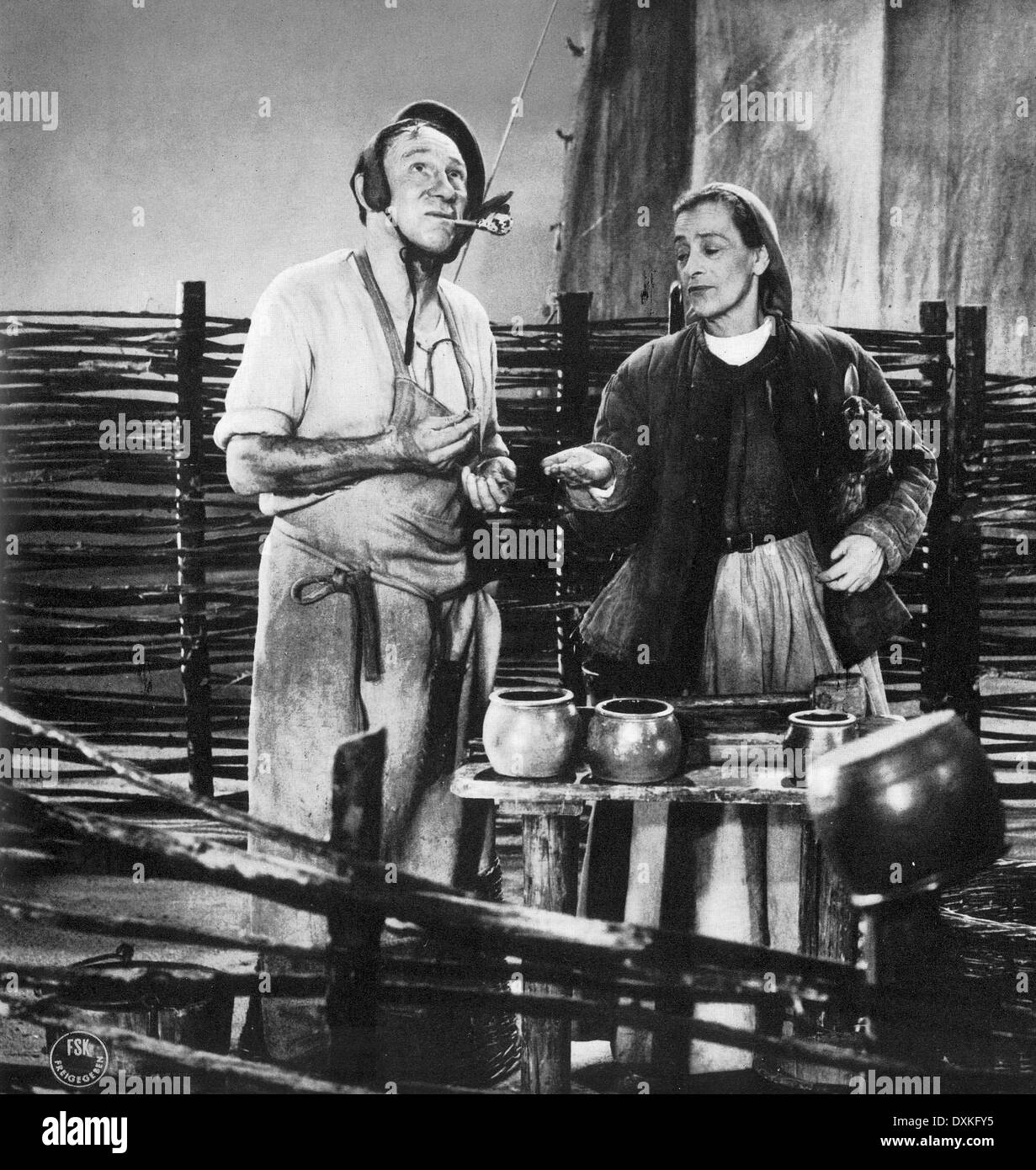 Mère courage Banque d'images noir et blanc - Alamy