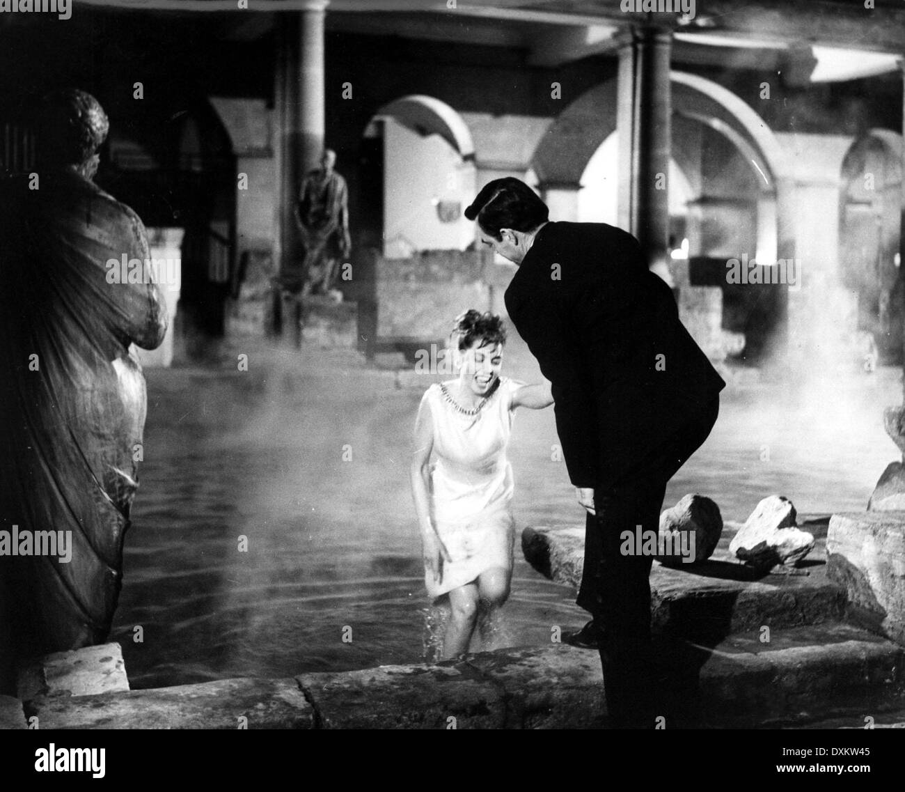 80 000 SUSPECTS Banque D'Images