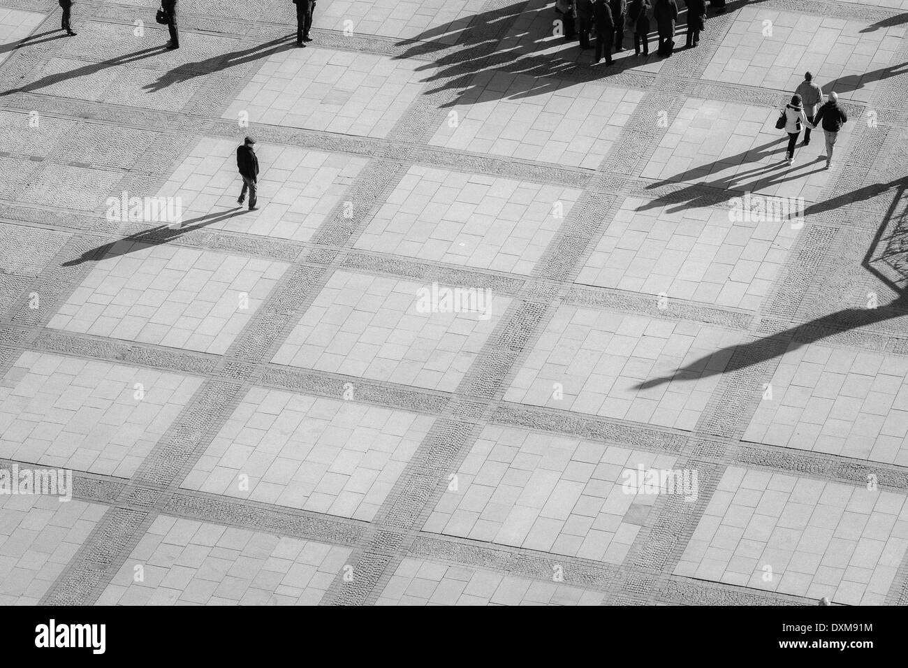 Allemagne, Berlin, carré avec les piétons, vue d'en haut Banque D'Images