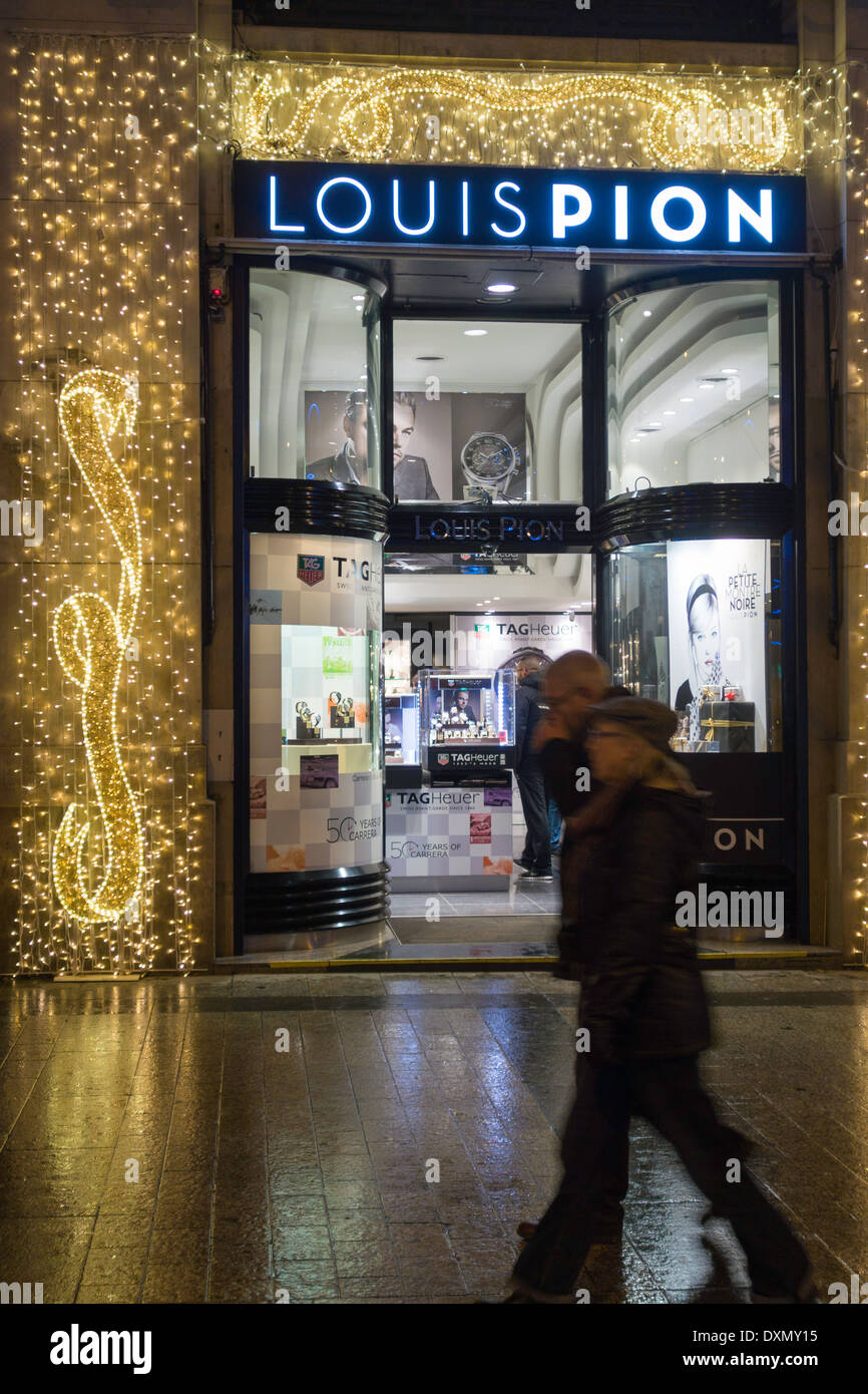 Louis Pion boutique de bijoux sur les Champs Elysées, Paris, France Photo  Stock - Alamy