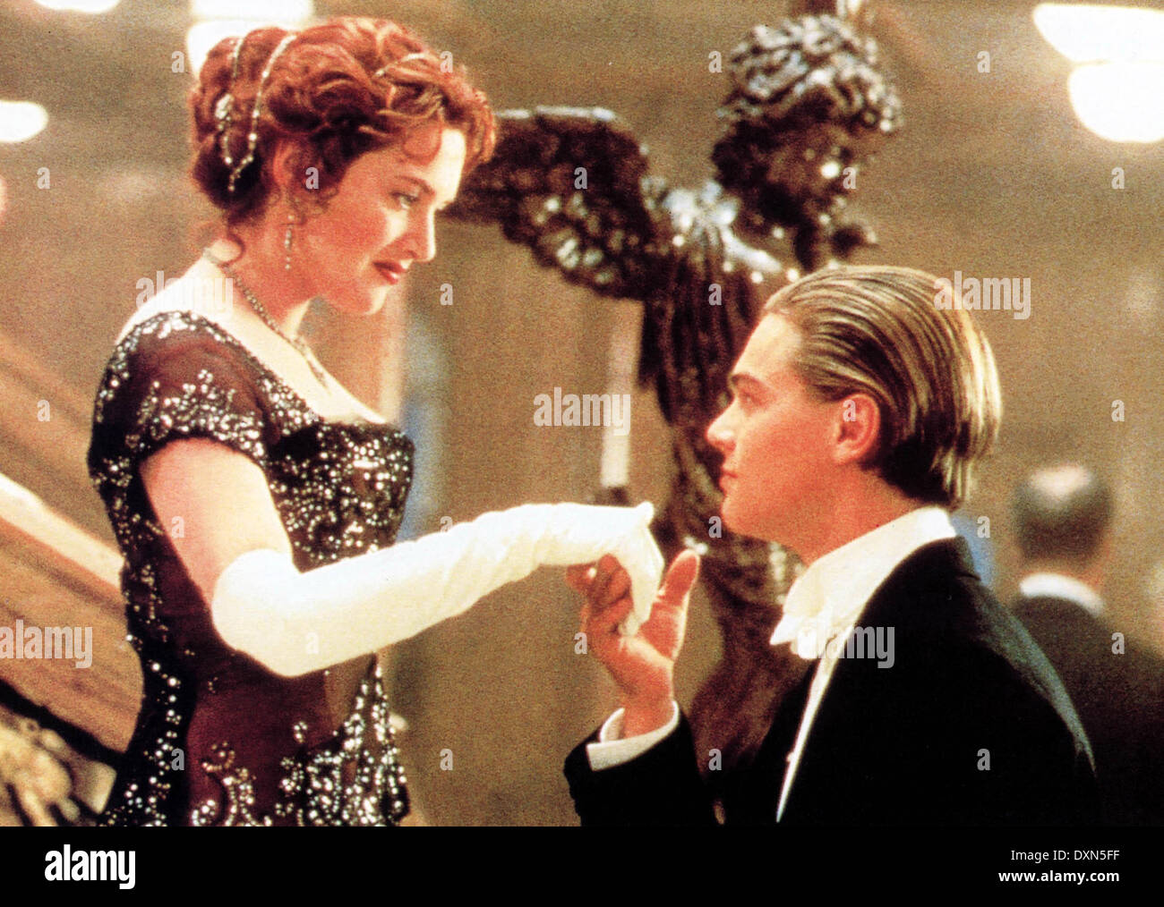 LEONARDO DI CAPRIO, KATE WINSLET, TITANIC, 1997, FILM Banque D'Images