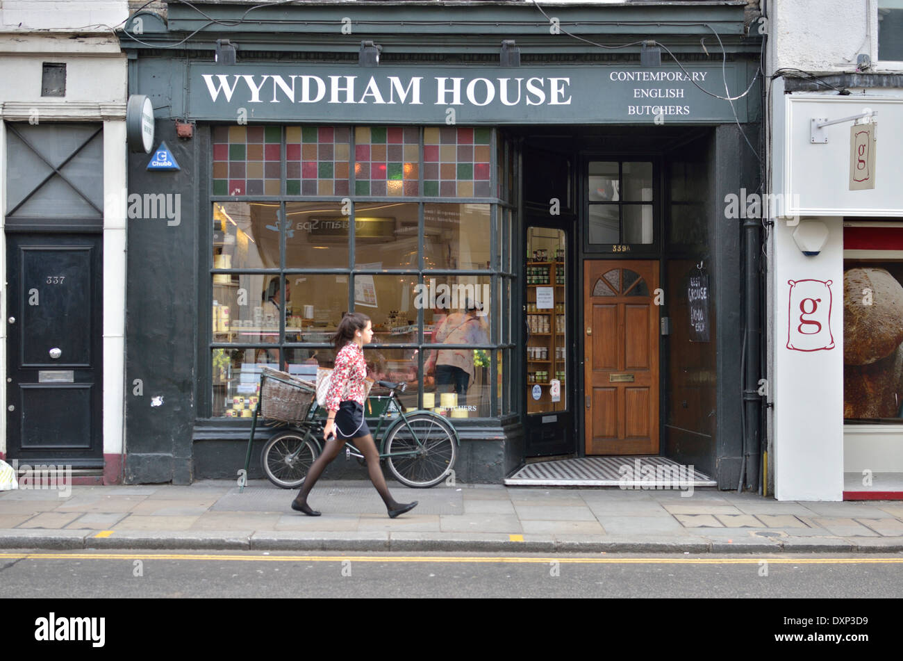 Wyndham House anglais contemporain bouchers, Fulham Road, Fulham, London, UK. Banque D'Images