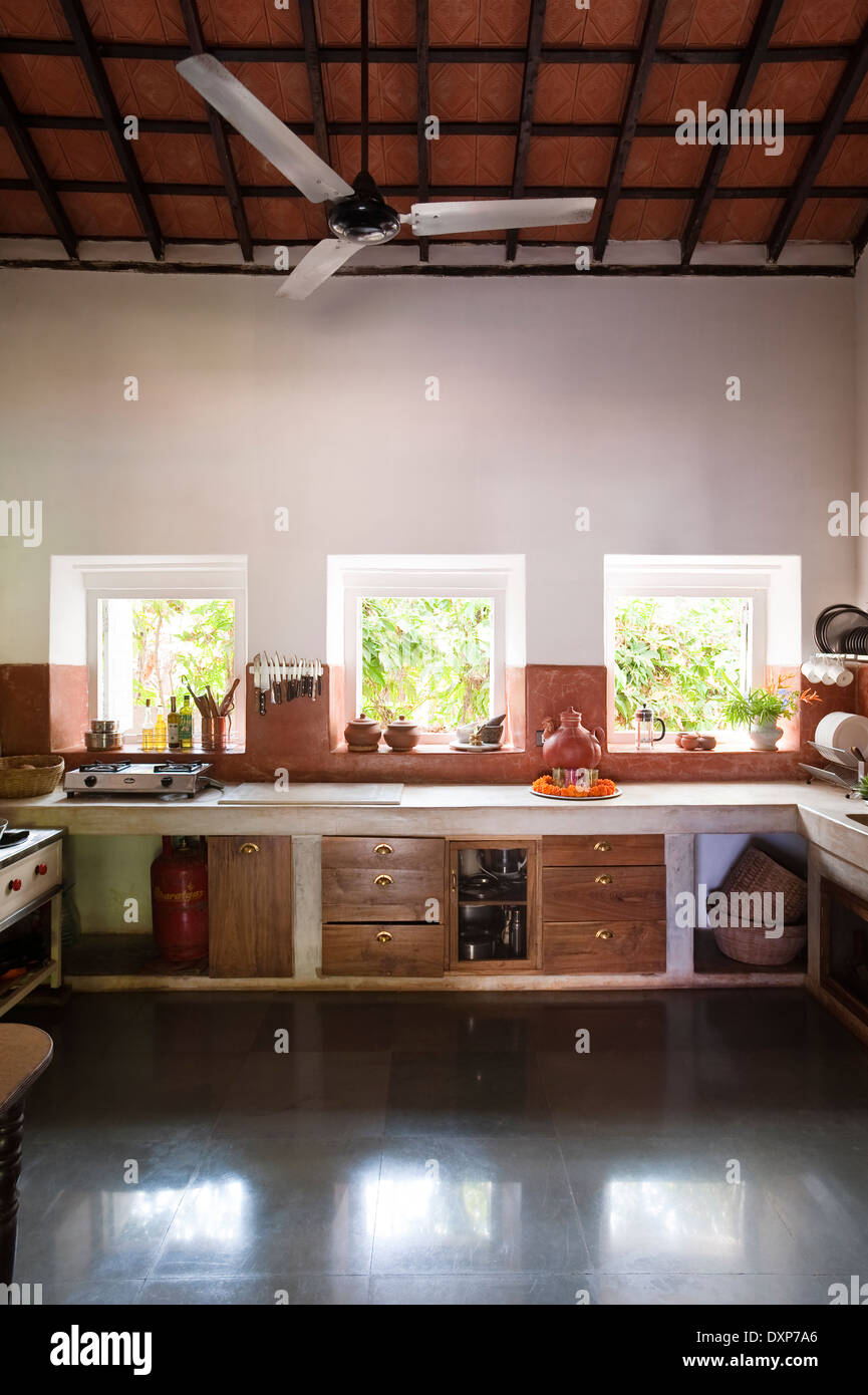 Cuisine intérieur moderne dans l'état de Goa Banque D'Images